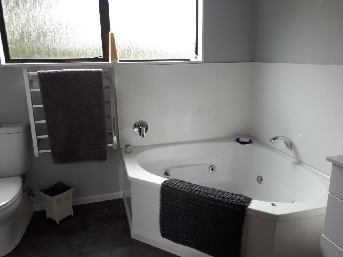 Rangaroa Heights Bed & Breakfast Taumarunui Bagian luar foto